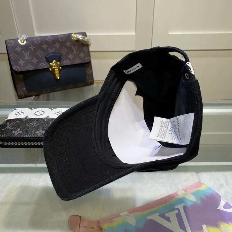 Balenciaga Cap 16 (18)